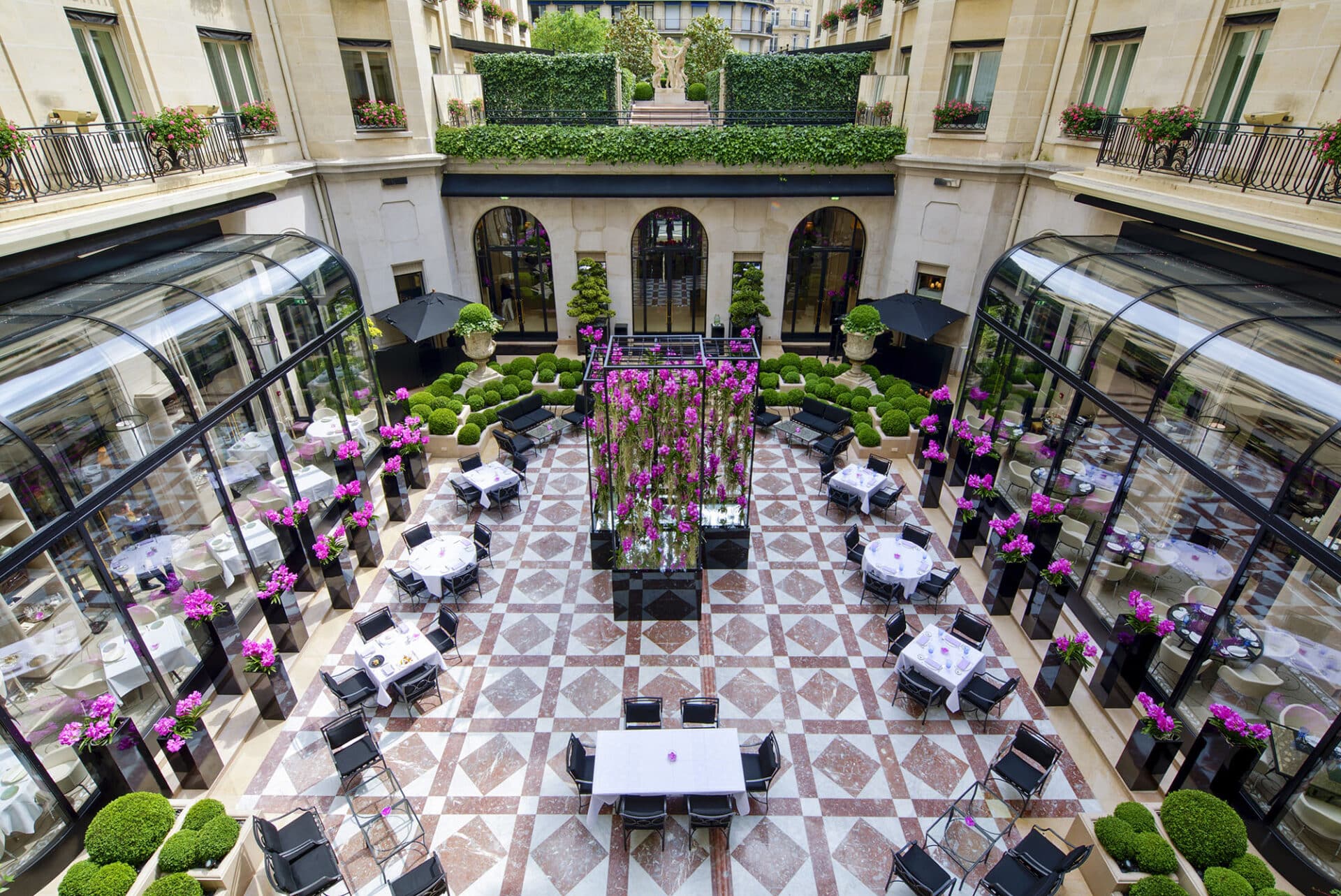 Four Seasons Hôtel George V